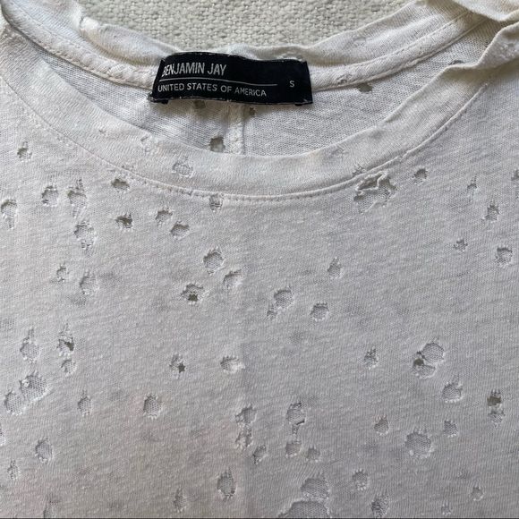 Benjamin Jay Tee Distressed Cream/Off White T-Shirt - Size Small - Picture 4 of 4